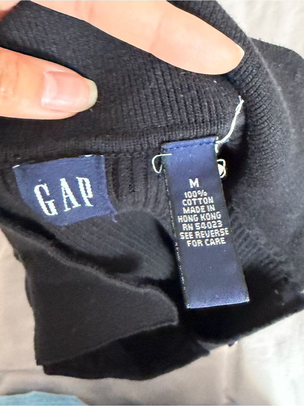 GAP Black Ribbed Henley Sweater - Picture 3 of 3